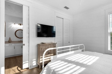 Short term rental powerhouse featuring a spacious coastal home - photo 36