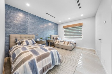 Contemporary Boca Raton Masterpiece with private 82-foot - photo 43