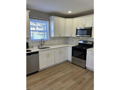Welcome to 1405 N Ohio Ave in Venice Park neighborhood, a fully - photo 11