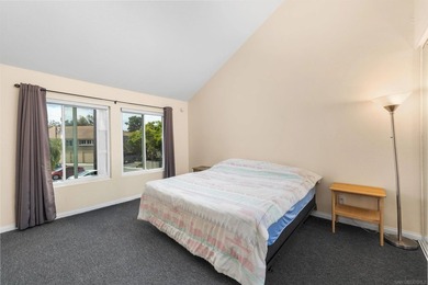 Welcome to this beautifully appointed top-floor residence in the - photo 15