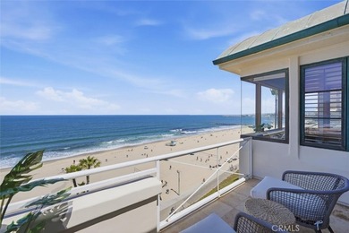 Perched high above the sand on the west side of the Esplanade - photo 16