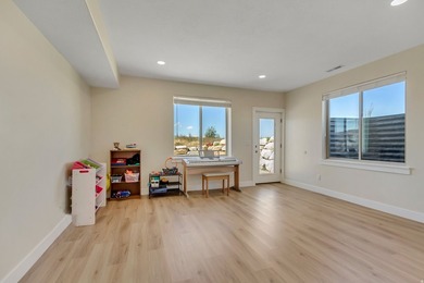 $50,000 PRICE REDUCTION!!! SELLER IS ALSO OFFERING $8,000 toward - photo 21
