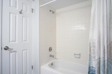 Fabulous ocean & sunset views!! Beautiful 2-bedroom 2-bath - photo 26