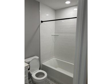 Welcome to 1405 N Ohio Ave in Venice Park neighborhood, a fully - photo 34