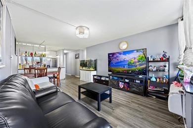 Rare Opportunity at the prestigious Village Mall at Hillcrest - photo 4