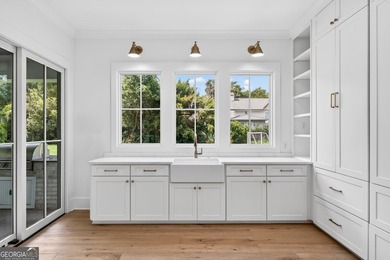 HOMES IN THIS EXCLUSIVE GATED NEIGHBORHOOD RARELY COME TO MARKET - photo 17