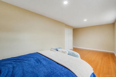 This is the kind of home that gives you options from the moment - photo 19