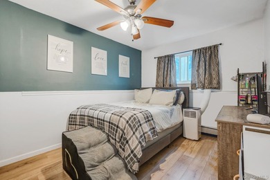 This is the kind of home that gives you options from the moment - photo 20