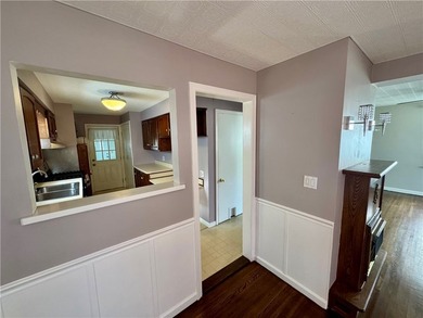 Welcome to 347 Stillwell Avenue, a charming Village of Kenmore - photo 21