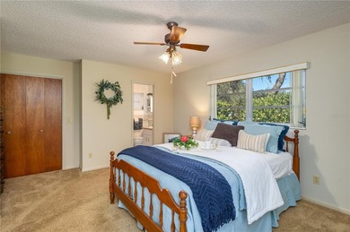 Welcome to an exceptional residence in the coveted Spring Pines - photo 24