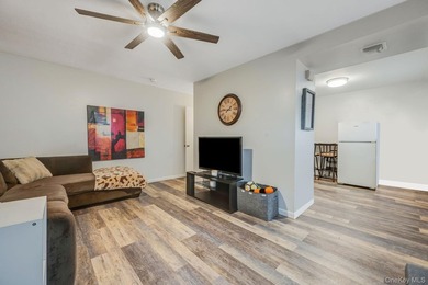 This is the kind of home that gives you options from the moment - photo 26