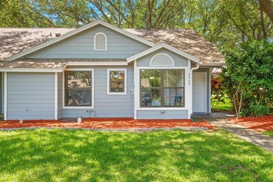 Location, Location, Location and pet friendly. Spacious and - photo 27