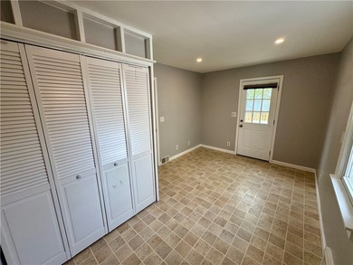 Welcome to 347 Stillwell Avenue, a charming Village of Kenmore - photo 29