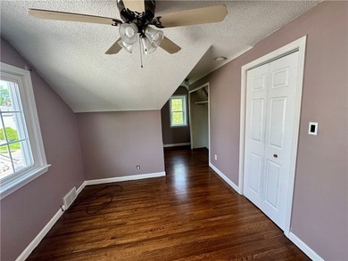 Welcome to 347 Stillwell Avenue, a charming Village of Kenmore - photo 33