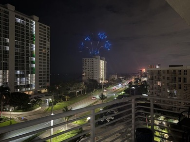 Direct oceanfront on the 14th floor of Three Thousand South- a - photo 36