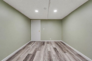 This is the kind of home that gives you options from the moment - photo 41