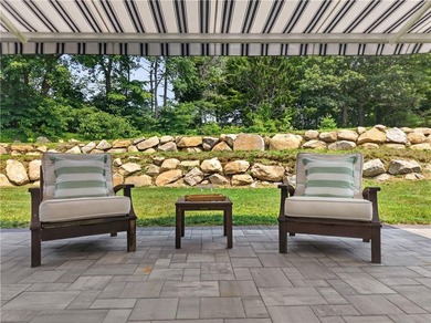 Welcome to effortless coastal living in a sought-after Westerly - photo 44