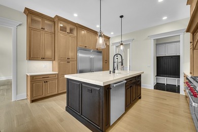 Welcome to this stunning custom-built new construction home - photo 5