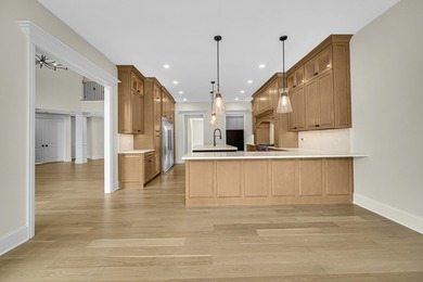 Welcome to this stunning custom-built new construction home - photo 7