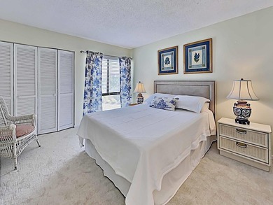 Heron Marsh Villa is a 3 bedroom, end unit villa at Litchfield - photo 13