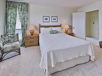 Heron Marsh Villa is a 3 bedroom, end unit villa at Litchfield - photo 16