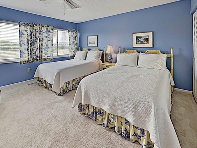 Heron Marsh Villa is a 3 bedroom, end unit villa at Litchfield - photo 18