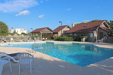 Heron Marsh Villa is a 3 bedroom, end unit villa at Litchfield - photo 25