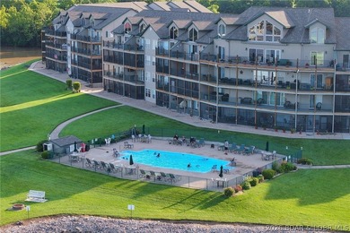 You're in luck just listed 3 bedroom 2 bath walk-in end unit is - photo 35