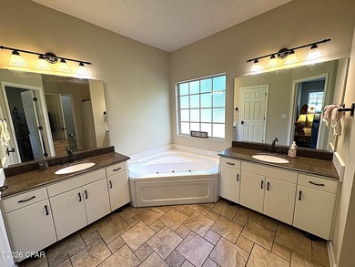 Located on the Magnolia Oaks Golf Course 12th hole and fairway - photo 36