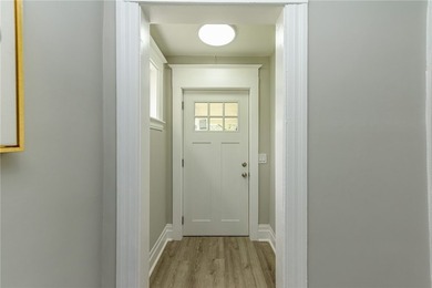 Welcome to 1144 North Street! Totally renovated, a rare six - photo 5