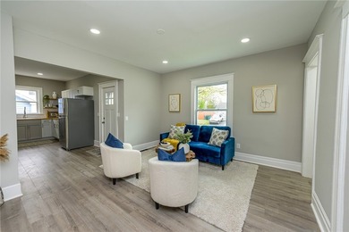 Welcome to 1144 North Street! Totally renovated, a rare six - photo 6