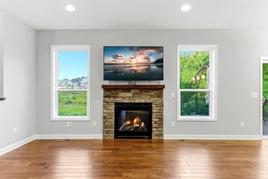 This beautifully maintained Prior Lake home features a spacious - photo 7
