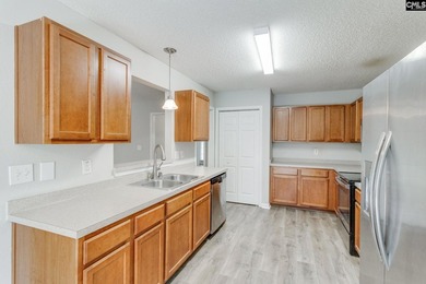 Welcome to this beautifully updated 5-bedroom, 3.5-bath home - photo 11