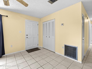 Welcome to this charming 3-bedroom, 2-bathroom home that - photo 2