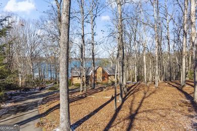 Lake Hartwell Classic Craftsmanship | Paynes Creek Perfection - photo 2