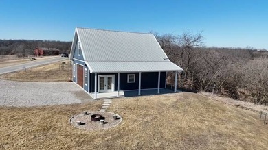 Located at 28896 East View Drive, Moravia, IA, this versatile - photo 5