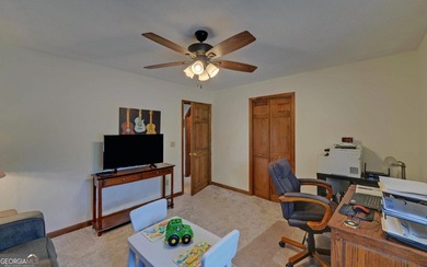 Cozy Ranch style home on Lake Hartwell, close to town, DEEP - photo 29