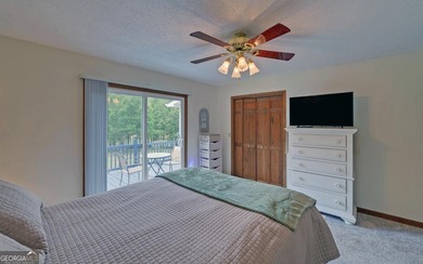 Cozy Ranch style home on Lake Hartwell, close to town, DEEP - photo 32