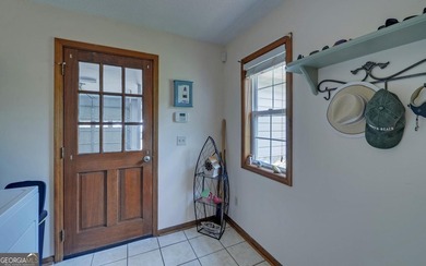 Cozy Ranch style home on Lake Hartwell, close to town, DEEP - photo 35