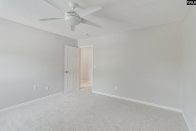 Welcome to this beautifully updated 5-bedroom, 3.5-bath home - photo 38