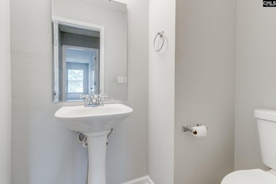 Welcome to this beautifully updated 5-bedroom, 3.5-bath home - photo 46
