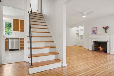 Rare Opportunity! Park-like yard on the cul-de-sac of Frankland - photo 3