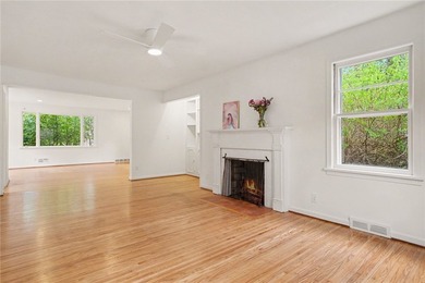 Rare Opportunity! Park-like yard on the cul-de-sac of Frankland - photo 4
