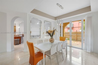 This beautiful two-story townhome offers approximately 2,000 - photo 4