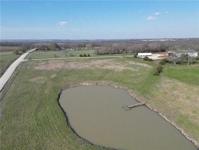 (private lake, pond, creek) Acreage For Sale in Quenemo Kansas