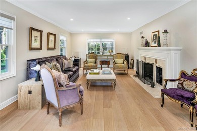 Located in the heart of Lake Success, this elegantly sun - photo 13