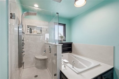 Looking for a Stay-cation lifestyle with all the amenities? - photo 15