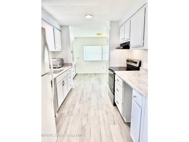 No lot rent! Own the land with this beautifully updated 3/2 - photo 7