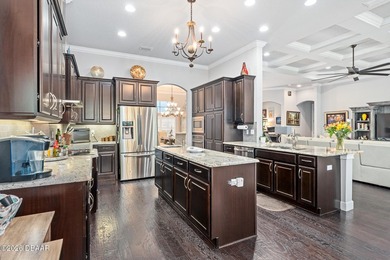 Presenting an exceptional estate residence where timeless - photo 19