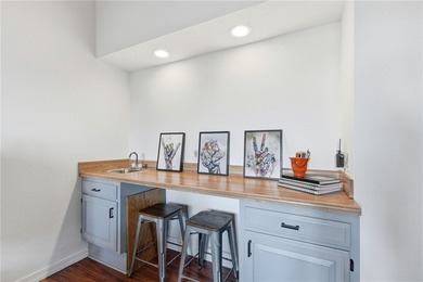 Looking for a Stay-cation lifestyle with all the amenities? - photo 20